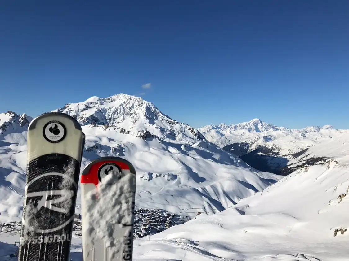 Hotels near Snowberry Slopeside