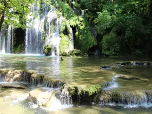 Cascade des Tufs