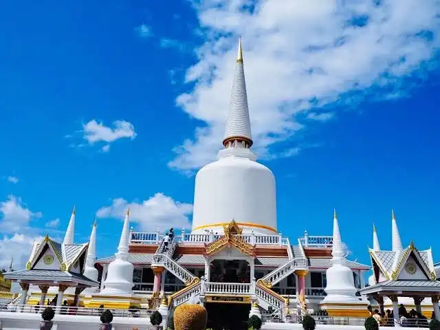 Hotels in Chang Klang