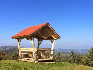 Turistična vas Pristava