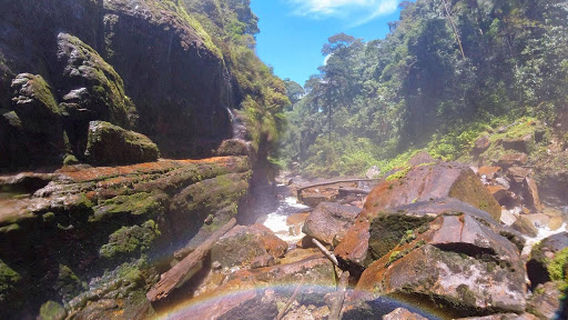 Tekiwit Waterfall