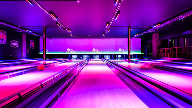 Airtastic Entertainment Centre Kildare - Bowling, Laser Tag, Mini Golf, Soft Play, Amusements, NY Kitchen