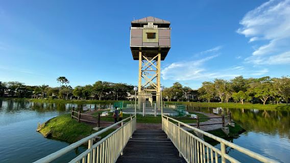 Miri Bulatan Park