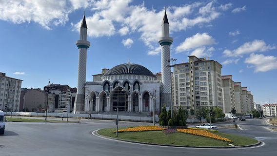 Şehitler Bölge Parkı