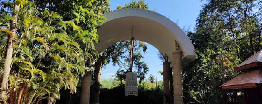 Wat Phrae Thamaram