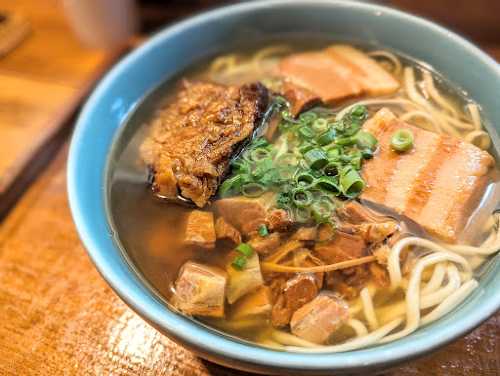 沖縄そば OKINAWA SOBA EIBUN