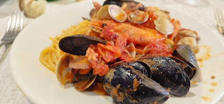 Ristorante Pizzeria Adriano A Mare