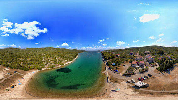 Plaža Mala Lamjana