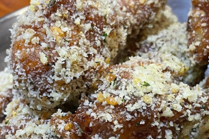 BHC CHICKEN (Myeongdong Branch)