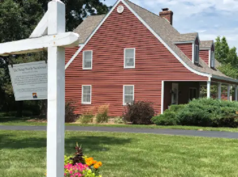 Walt Disney Dreaming Tree and Barn