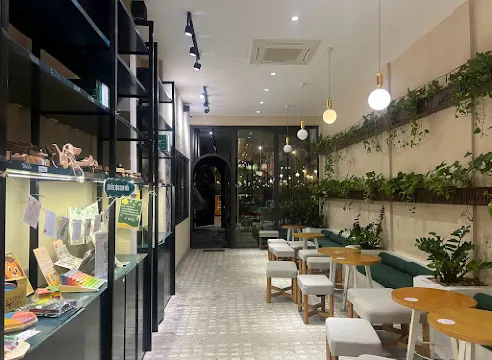 La Cà - Café, Bakery, Playground