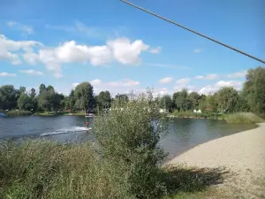 Gufi-See Wasserski- und Wakeboard-Seilbahn Gundelfingen Donau Gufi See