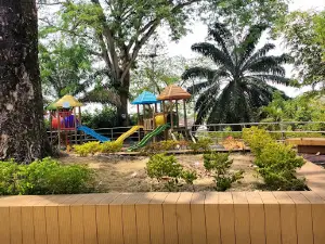 Inscredial Park