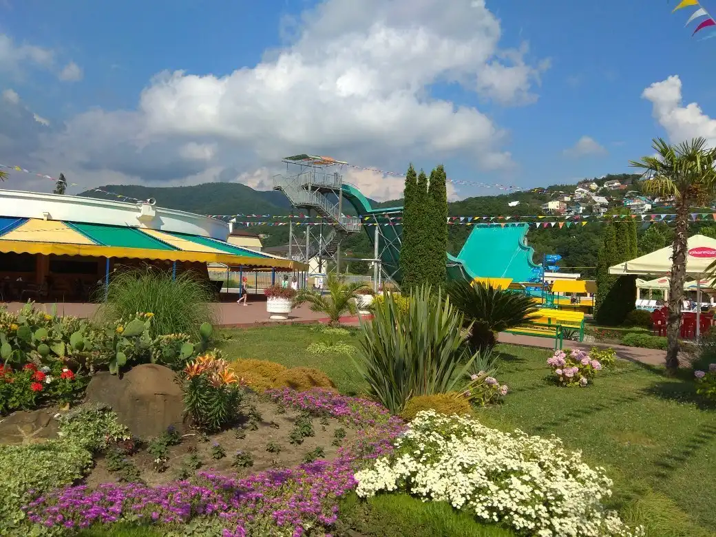 Hotels near Nautilus