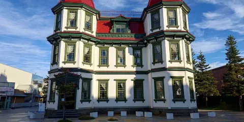 舊弘前市立圖書館