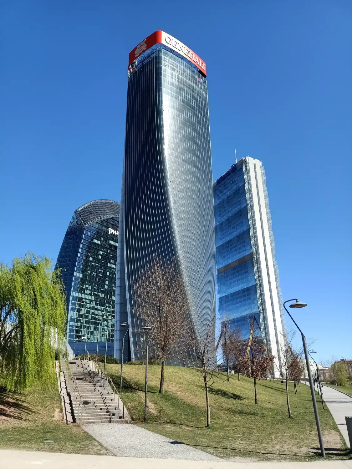Hotel in zona Torre Isozaki - The Straight One