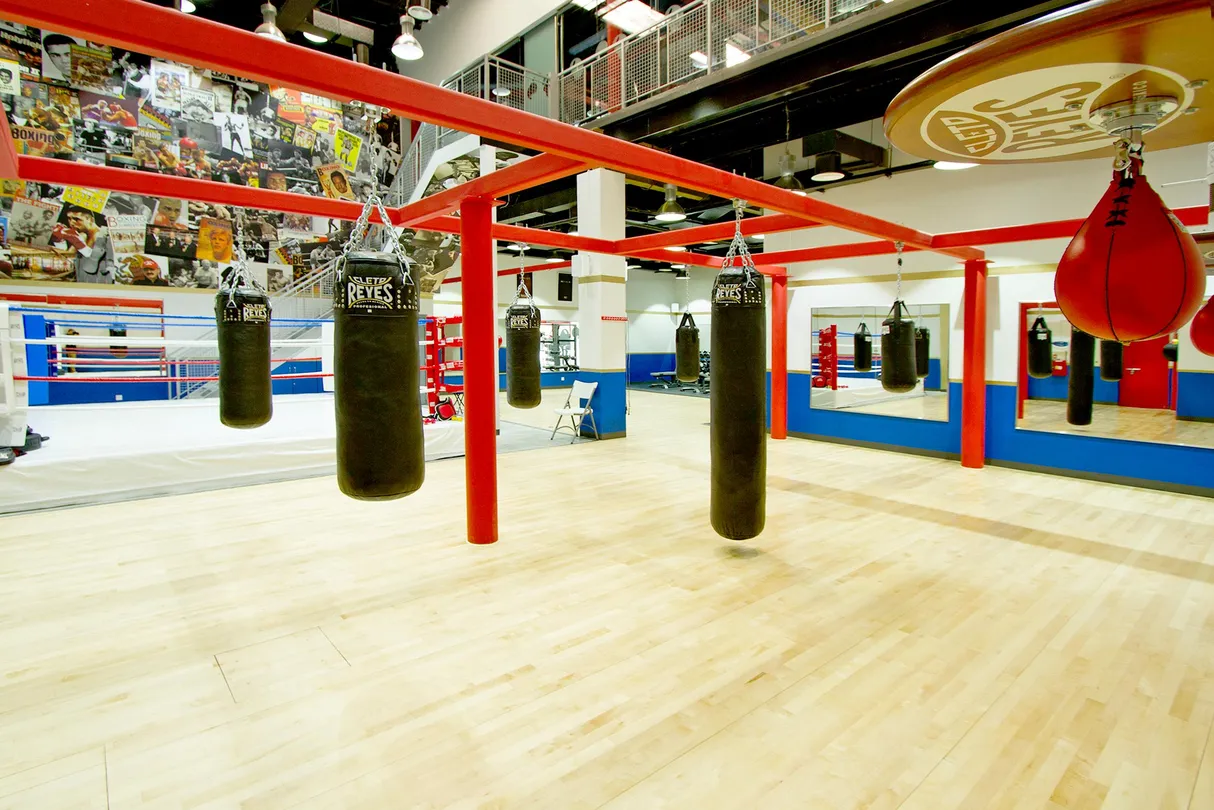 3_Round 10 Boxing Club