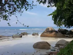 Beau Vallon Beach
