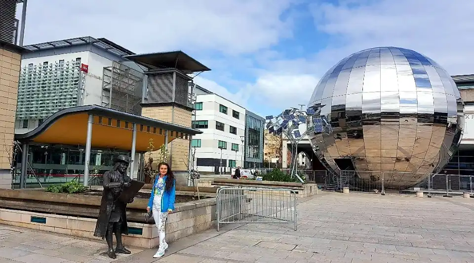 1_Millenium Square