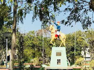 Busto del Mayor José Dejesús Martinez