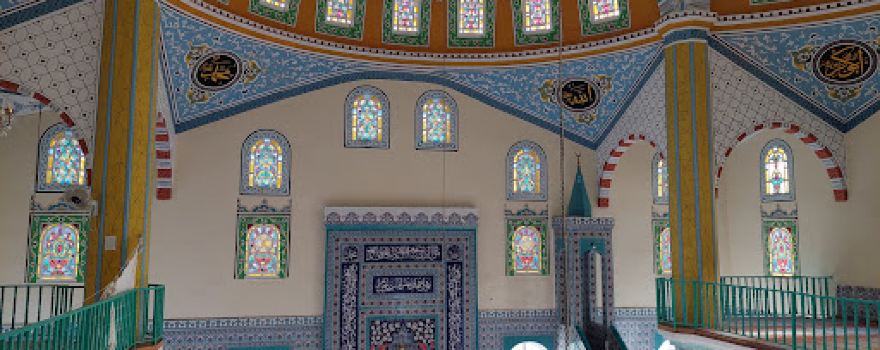 Yalı Cami