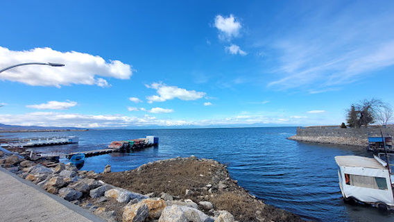 Beysehir Lake Cruise Hill