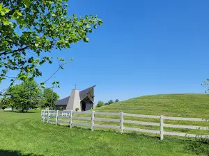 Oak Grove War Memorial Walking Trail Park