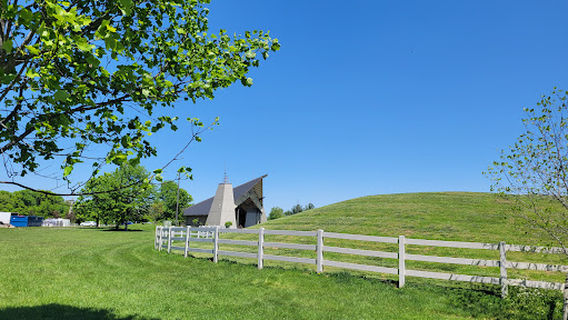 Oak Grove War Memorial Walking Trail Park