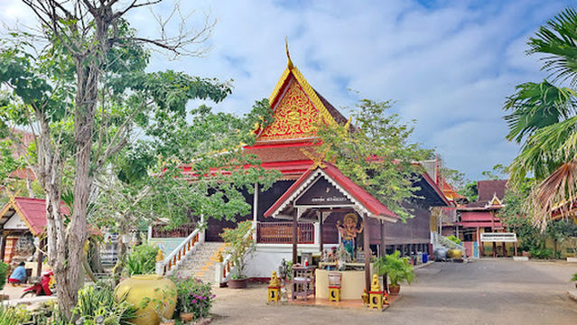 Wat Nang Ta Khian
