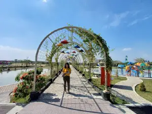 Demak Green Garden (DeGeGa)