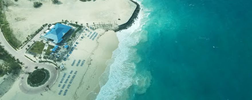 Luna Beach Club