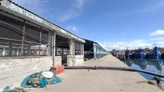 Neendakara Fishing Harbour