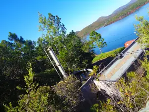 Barrage du lac de Yaté