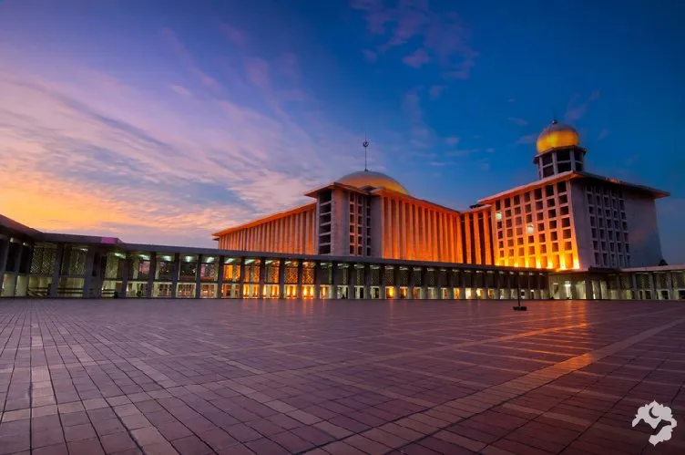 2_Istiqlal Mosque