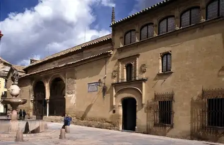 Hotels near Museum of Fine Arts of Cordoba