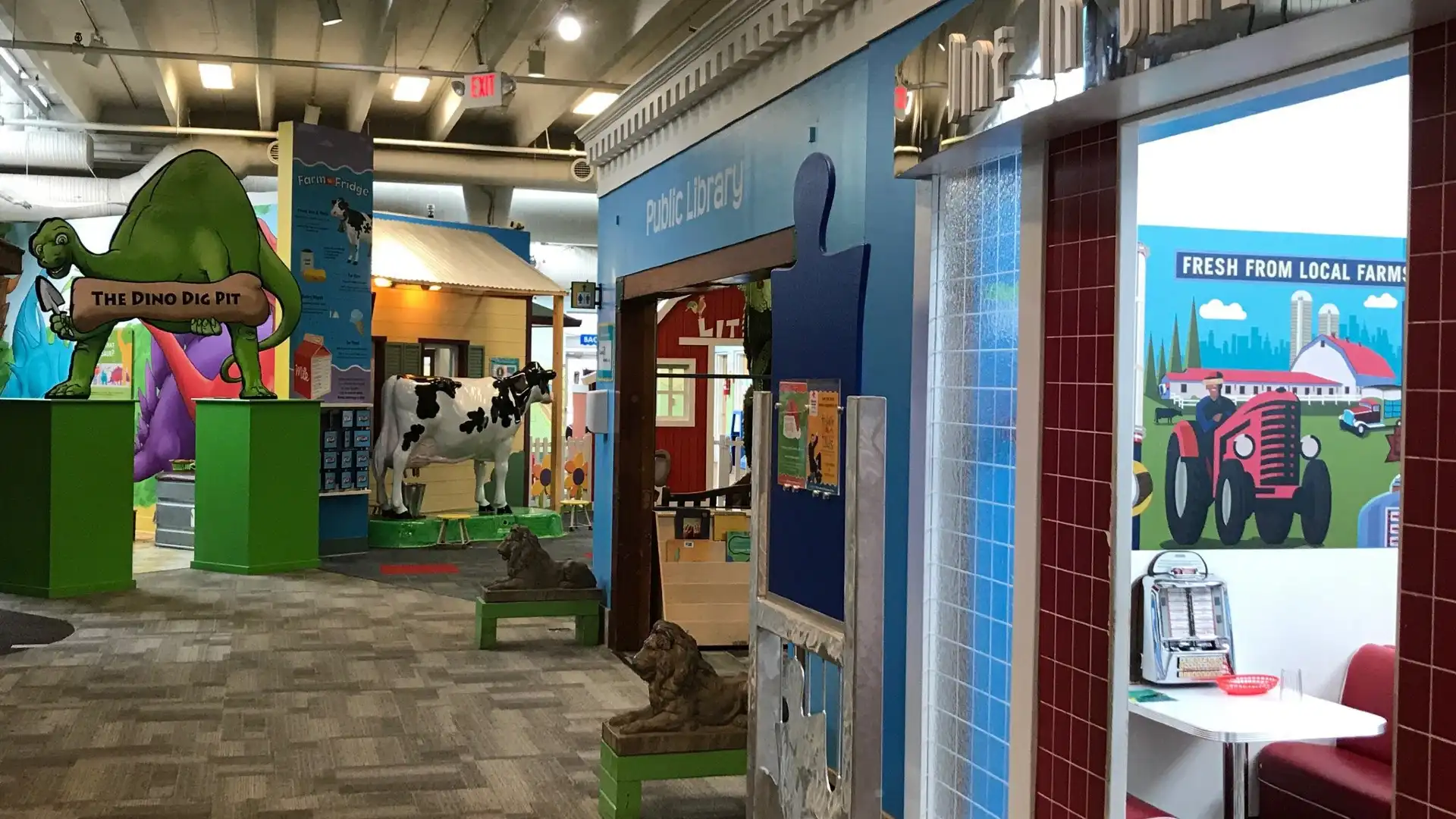 Hotels near Children's Museum of Richmond