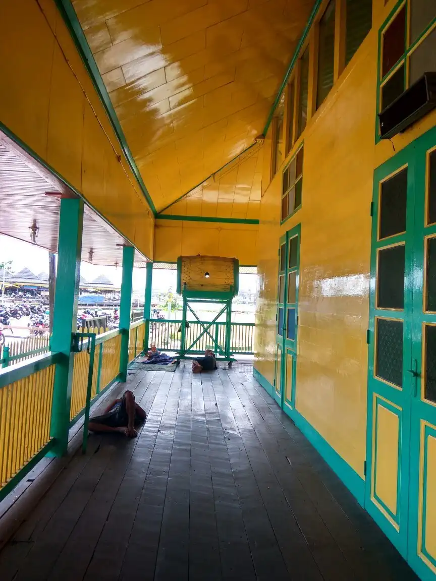 Hotels near Jami Mosque