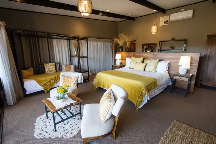 Hotels in Gariepdam