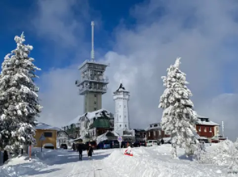 SKIAREÁL KLÍNOVEC s.r.o.