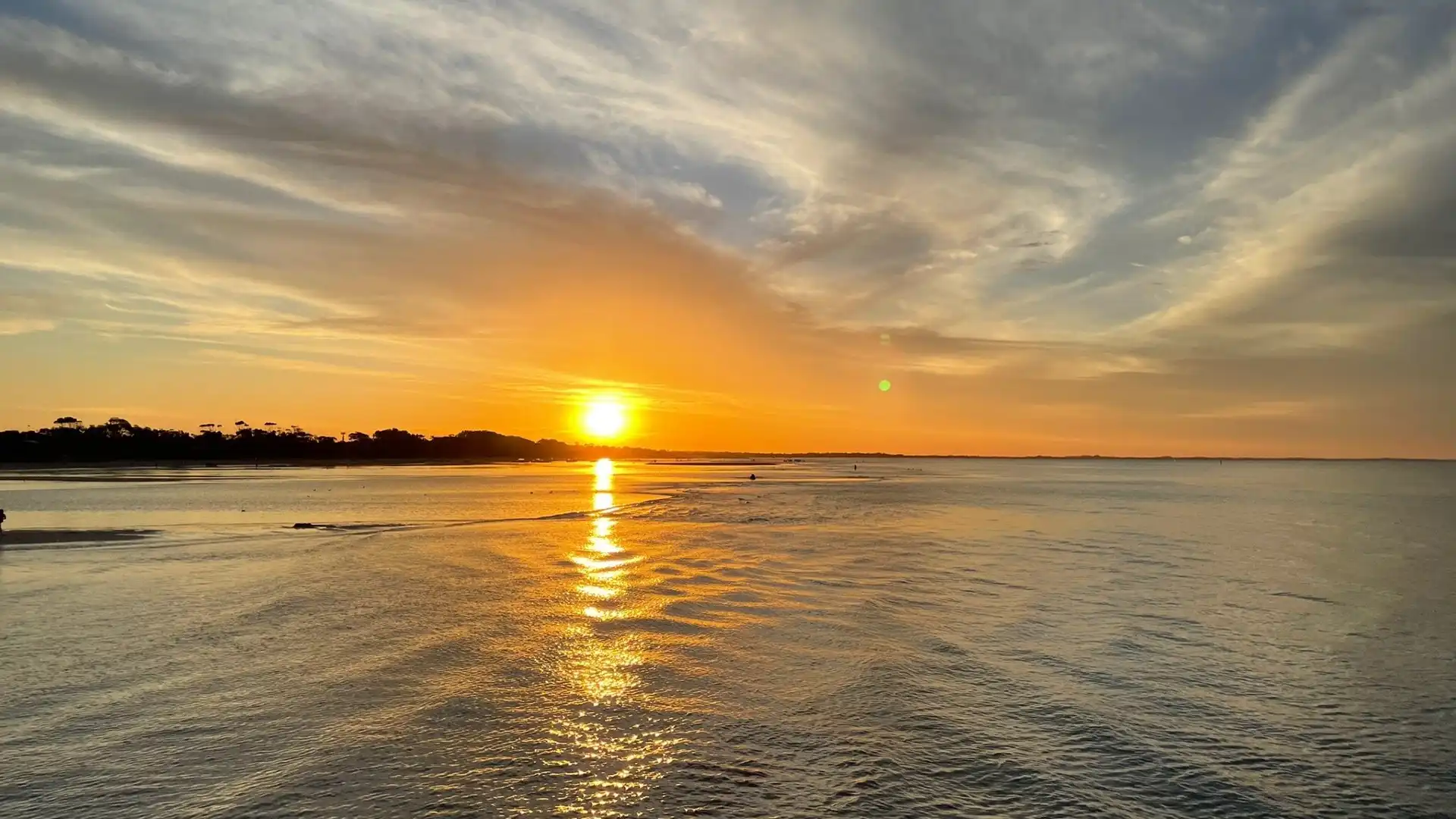 Hotels near Rosebud Beach
