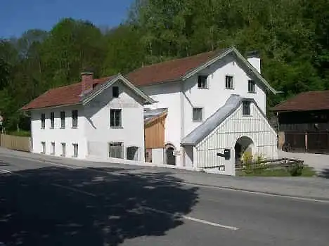Hotels near Hammerschmiede Burghausen