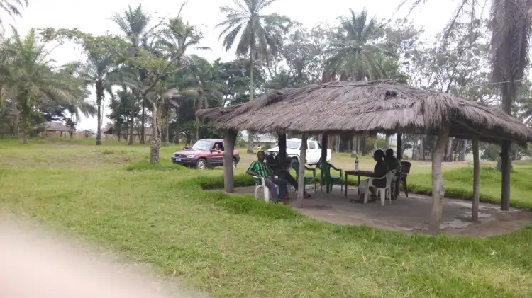 Các khách sạn ở Tshangu