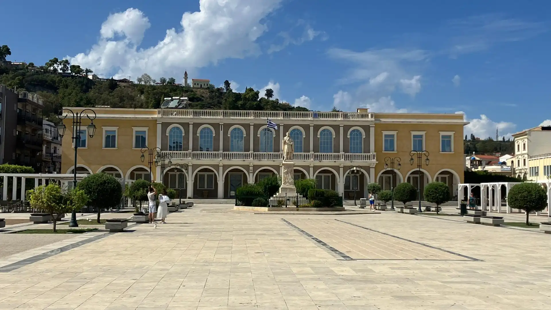 Hotels near Pl. Agiou Markou