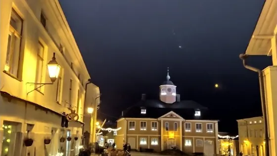 Town Hall Square