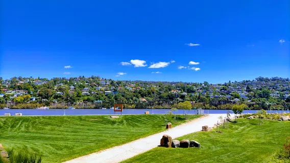 Парк Ривербенд