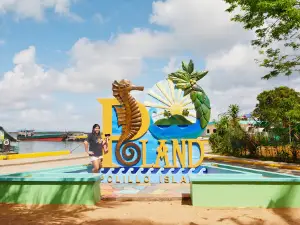 Polillo Welcome Arch