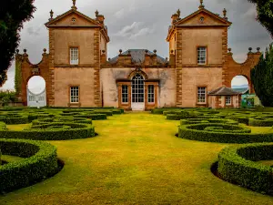 Chatelherault Country Park