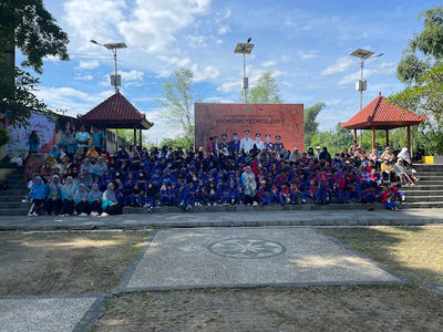 Taman Lalu Lintas, Bantaran Kali Madiun