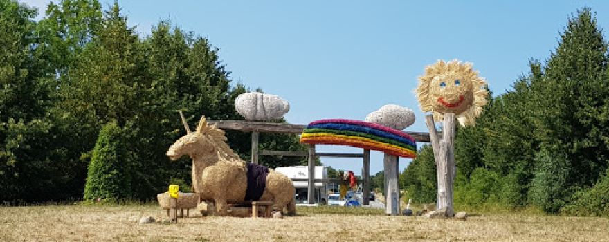 Straw figure of Probsteier grain day 2014