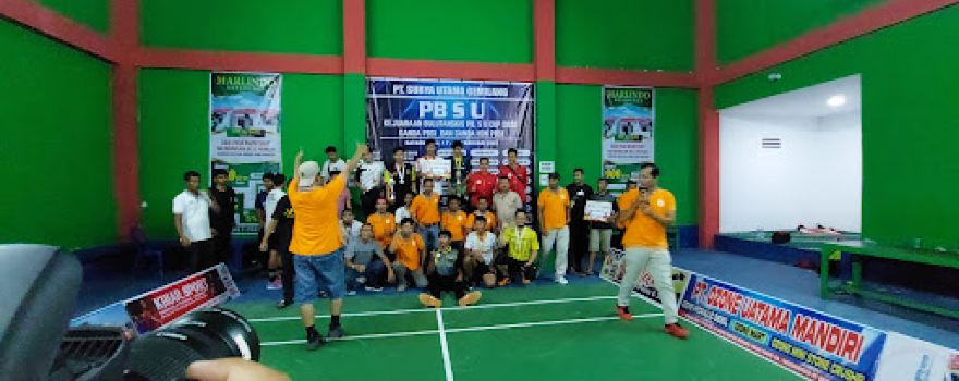 Hall Badminton PB. S U